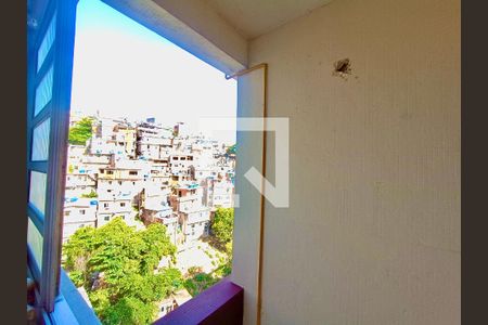 Apartamento à venda com 130m², 2 quartos e sem vagaCozinha vista