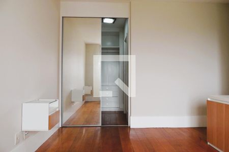 Apartamento para alugar com 114m², 4 quartos e 2 vagasQuarto 3 - Suíte