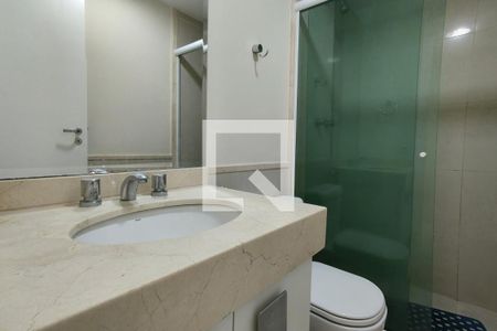 Apartamento para alugar com 114m², 4 quartos e 2 vagas Apartamento para alugar com 114m², 4 quartos e 2 vagasBanheiro