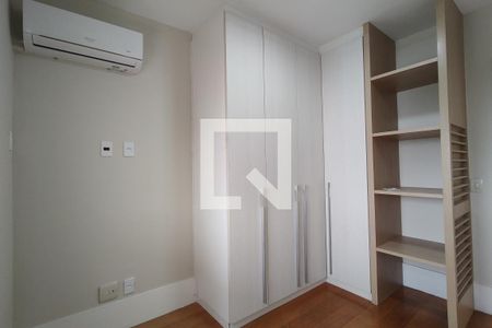 Apartamento para alugar com 114m², 4 quartos e 2 vagas Apartamento para alugar com 114m², 4 quartos e 2 vagasQuarto 4 - Armários