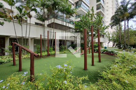 Apartamento para alugar com 114m², 4 quartos e 2 vagas Apartamento para alugar com 114m², 4 quartos e 2 vagasÁrea comum