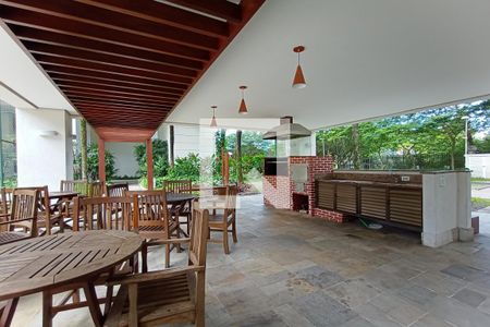 Apartamento para alugar com 114m², 4 quartos e 2 vagas Apartamento para alugar com 114m², 4 quartos e 2 vagasÁrea comum - Churrasqueira