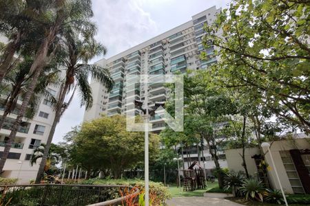 Apartamento para alugar com 114m², 4 quartos e 2 vagas Apartamento para alugar com 114m², 4 quartos e 2 vagasFachada do bloco