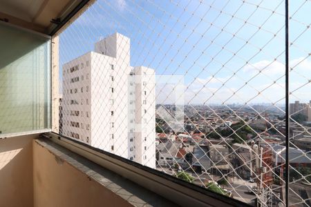 Sacada de apartamento para alugar com 3 quartos, 64m² em Vila Cunha Bueno, São Paulo