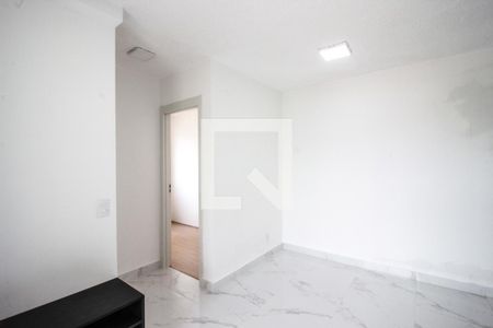 Apartamento para alugar com 41m², 2 quartos e sem vaga Apartamento para alugar com 41m², 2 quartos e sem vagaSala