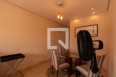Apartamento para alugar com 62m², 2 quartos e 2 vagasSala