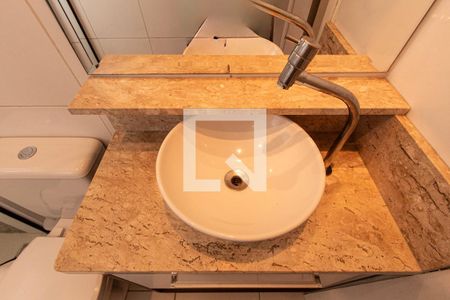 Apartamento para alugar com 62m², 2 quartos e 2 vagasBanheiro