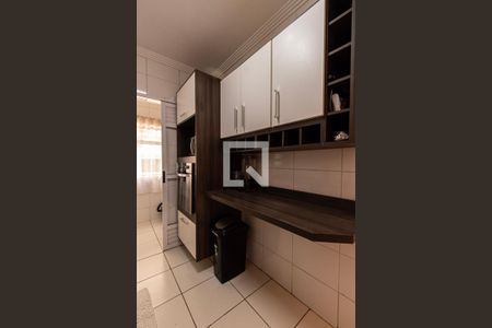 Apartamento para alugar com 62m², 2 quartos e 2 vagasCozinha