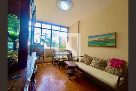 Sala de casa de condomínio à venda com 2 quartos, 61m² em Leblon, Rio de Janeiro