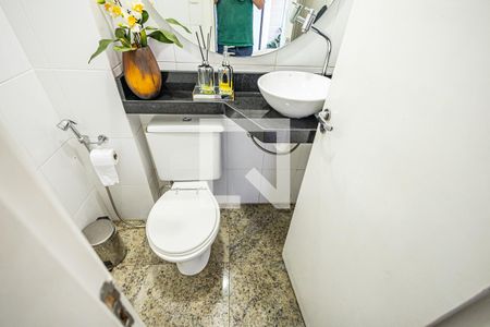 Lavabo de apartamento para alugar com 3 quartos, 153m² em Castelo, Belo Horizonte