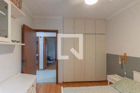Apartamento à venda com 167m², 4 quartos e 2 vagasQuarto 2