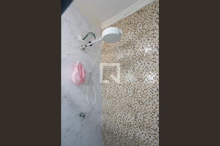 Casa à venda com 203m², 3 quartos e 5 vagasBanheiro da Suíte 2