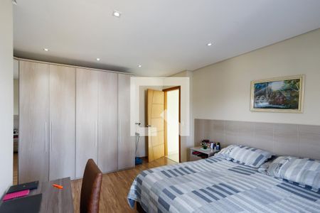 Casa à venda com 203m², 3 quartos e 5 vagasSuíte 3