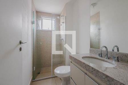 Banheiro de apartamento para alugar com 1 quarto, 34m² em Pinheiros, São Paulo