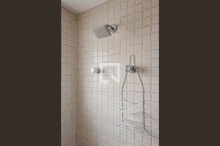 Banheiro de apartamento para alugar com 1 quarto, 34m² em Pinheiros, São Paulo