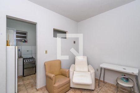 Sala de apartamento para alugar com 1 quarto, 30m² em Penha Circular, Rio de Janeiro