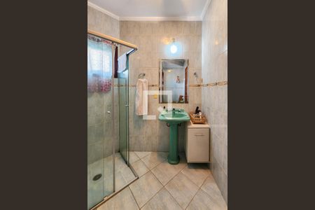 Banheiro da Suíte 1 de casa à venda com 3 quartos, 200m² em Nova Petrópolis, São Bernardo do Campo