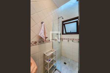 Casa à venda com 200m², 3 quartos e 4 vagas Casa à venda com 200m², 3 quartos e 4 vagasBanheiro da Suíte 2