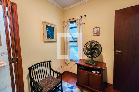 Casa à venda com 200m², 3 quartos e 4 vagas Casa à venda com 200m², 3 quartos e 4 vagasSuíte 2