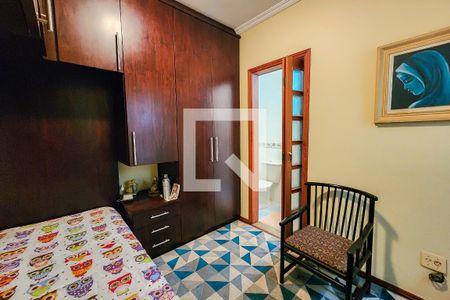 Casa à venda com 200m², 3 quartos e 4 vagas Casa à venda com 200m², 3 quartos e 4 vagasSuíte 2