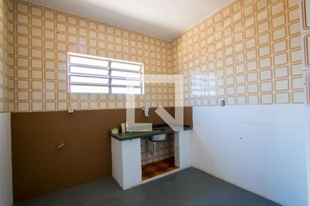 Cozinha de apartamento para alugar com 1 quarto, 35m² em Parque Industriario, Santo André