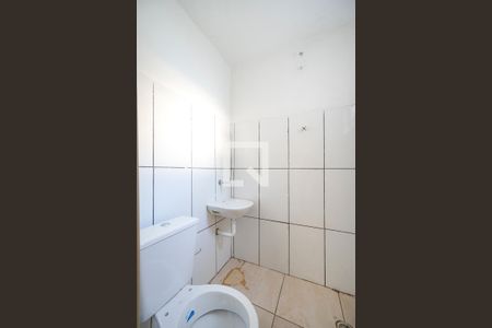 Banheiro de casa de condomínio para alugar com 1 quarto, 35m² em Jardim Jaú (zona Leste), São Paulo