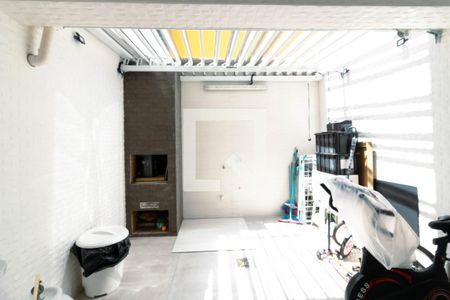 Casa à venda com 169m², 3 quartos e 2 vagasChurrasqueira