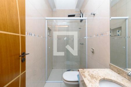 Casa à venda com 169m², 3 quartos e 2 vagasBanheiro