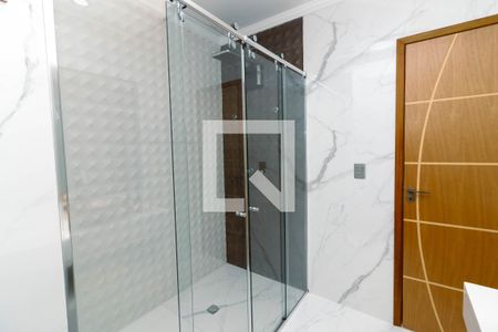 Casa à venda com 169m², 3 quartos e 2 vagasBanheiro da Suíte