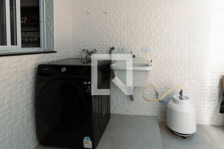 Casa à venda com 169m², 3 quartos e 2 vagasÁrea de Serviço