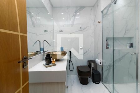 Casa à venda com 169m², 3 quartos e 2 vagasBanheiro da Suíte