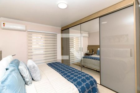 Casa à venda com 169m², 3 quartos e 2 vagasSuíte