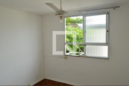 Quarto 2 de apartamento para alugar com 2 quartos, 40m² em Taquara, Rio de Janeiro
