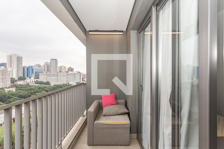 Varanda de kitnet/studio para alugar com 1 quarto, 22m² em Liberdade, São Paulo