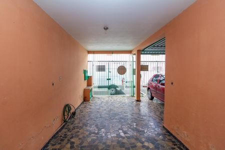 Casa à venda com 120m², 3 quartos e 2 vagas Casa à venda com 120m², 3 quartos e 2 vagasGaragem