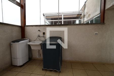 Apartamento à venda com 98m², 2 quartos e 1 vagaÁrea de Serviço