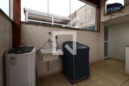 Apartamento à venda com 98m², 2 quartos e 1 vagaÁrea de Serviço