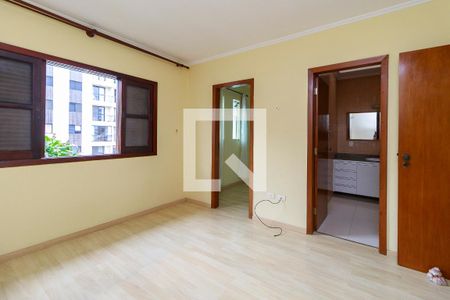 Casa à venda com 243m², 4 quartos e 5 vagasSuíte 1