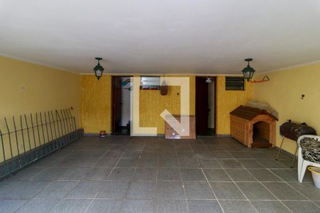 Casa à venda com 243m², 4 quartos e 5 vagasGaragem