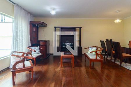 Sala de casa à venda com 4 quartos, 243m² em Santo Amaro, São Paulo