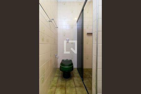 Casa à venda com 243m², 4 quartos e 5 vagasSuíte 2 - Banheiro