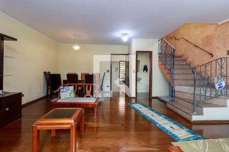 Sala de casa à venda com 4 quartos, 243m² em Santo Amaro, São Paulo