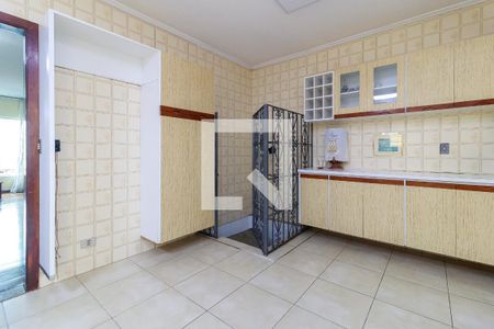 Casa à venda com 243m², 4 quartos e 5 vagasCozinha