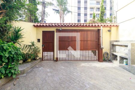 Casa à venda com 243m², 4 quartos e 5 vagasGaragem