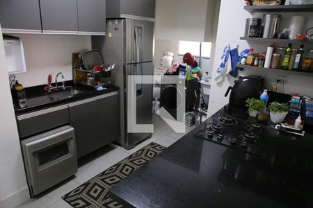 Apartamento à venda com 72m², 2 quartos e 2 vagasCozinha e Área de Serviço