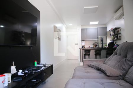 Sala de apartamento à venda com 2 quartos, 72m² em Campo Belo, São Paulo