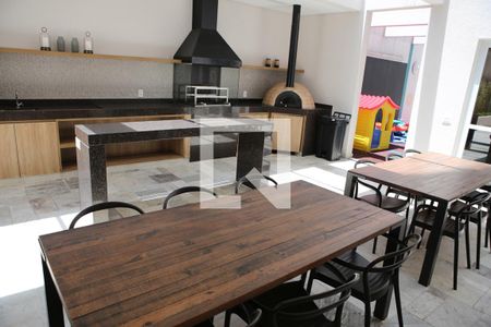 Apartamento à venda com 72m², 2 quartos e 2 vagasÁrea comum - Churrasqueira