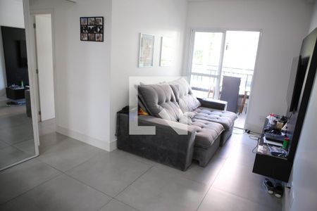 Apartamento à venda com 72m², 2 quartos e 2 vagasSala