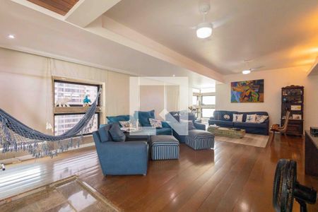 Sala de apartamento para alugar com 4 quartos, 214m² em Barra da Tijuca, Rio de Janeiro