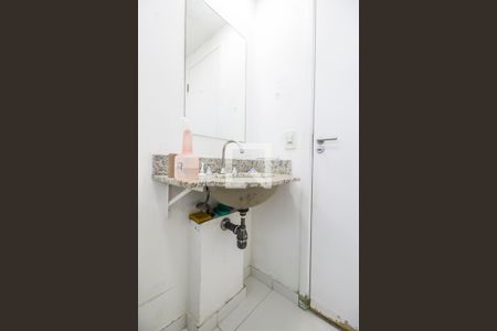 Apartamento à venda com 76m², 2 quartos e sem vagaBanheiro 2